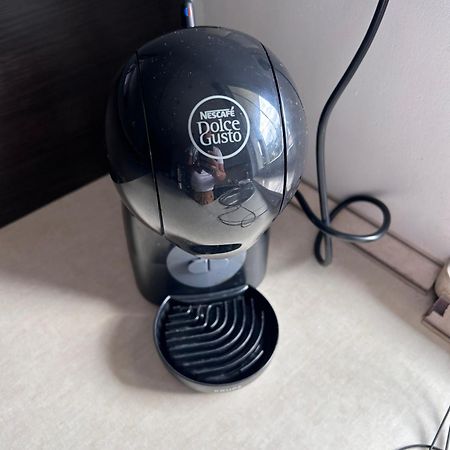 Apartament W Wesolej Varsó Kültér fotó